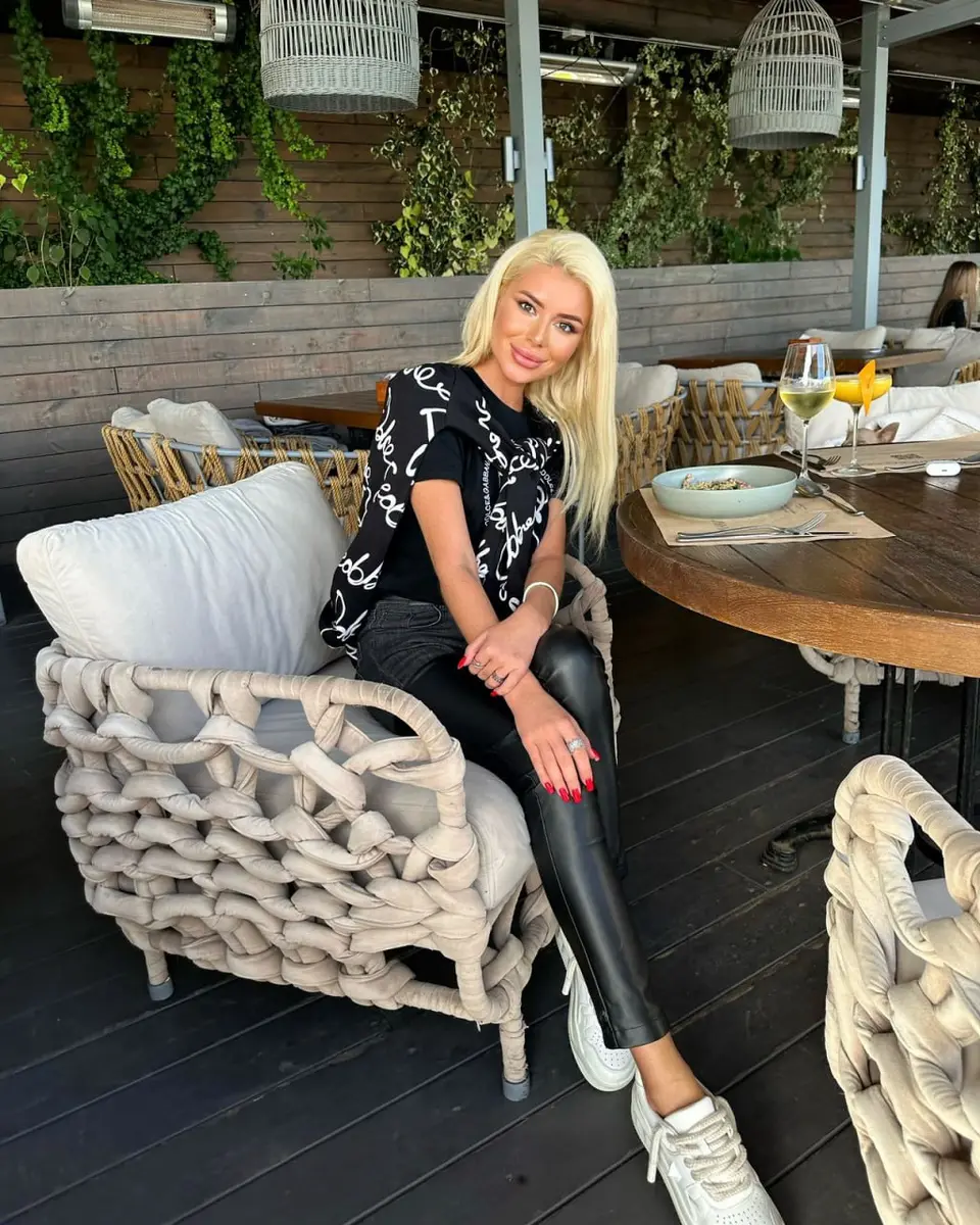 Бони эскорт в городе Астана