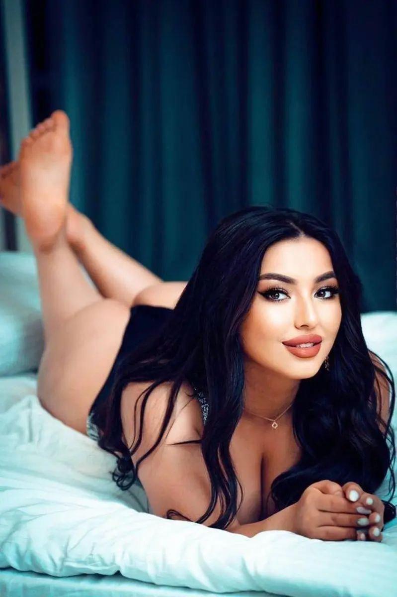 Шанталь эскорт в городе Астана