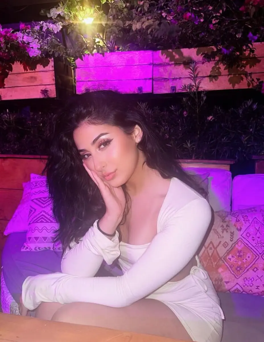 Лаура эскорт в городе Астана