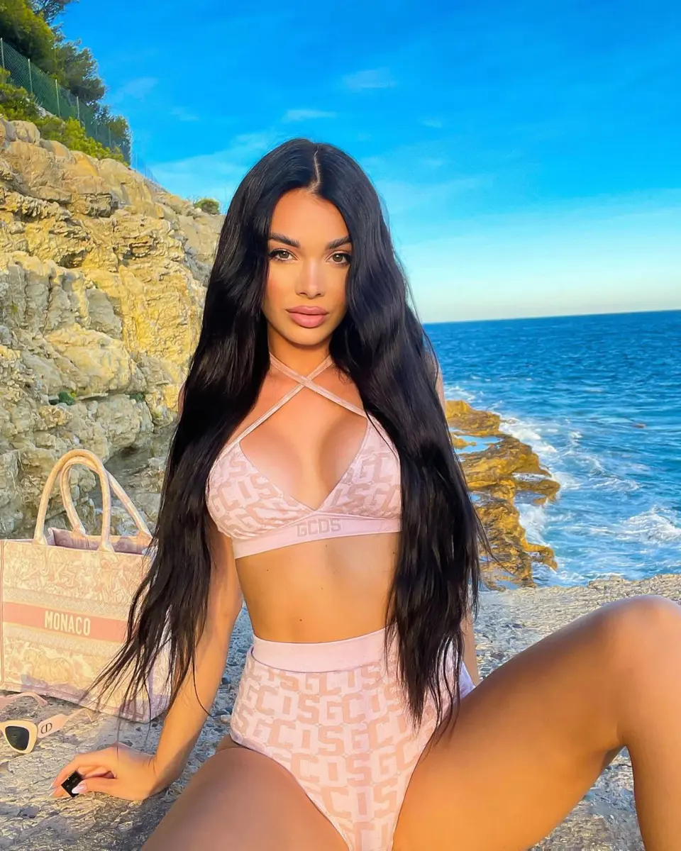 Лиза эскорт в городе Астана