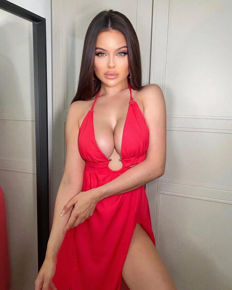 Люси эскорт в городе Астана