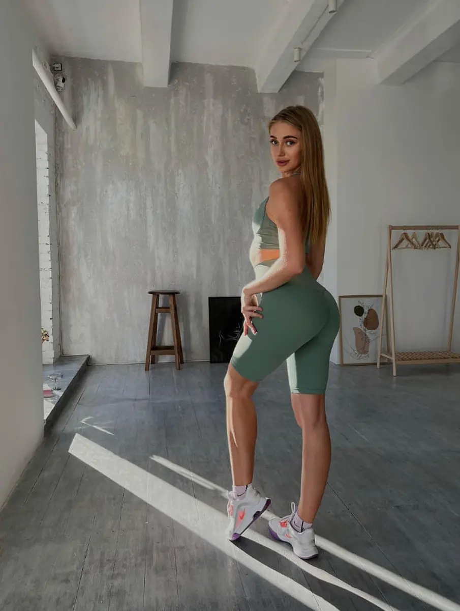 Николь эскорт в городе Астана