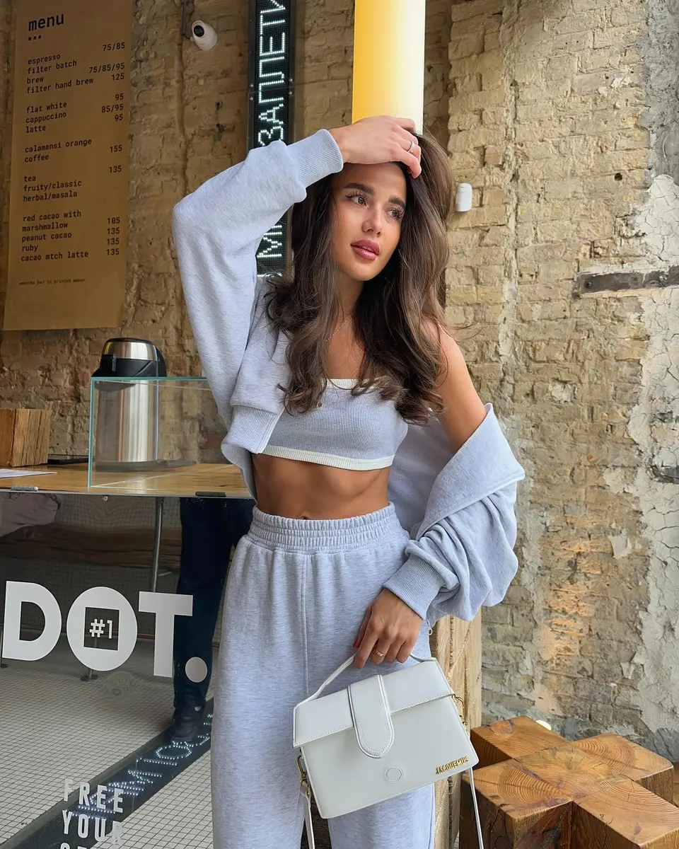 Зендая эскорт в городе Астана